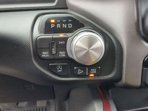 Used 2019 RAM 1500 Rebel image 9