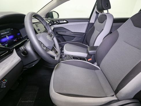 Certified 2023 Volkswagen Taos S image 40