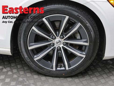 Used 2022 Volvo S60 B5 Inscription FWD image 31