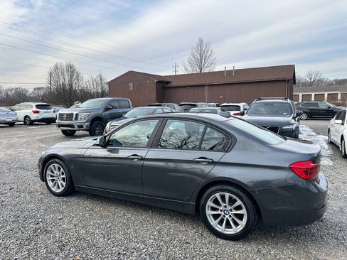 Used 2018 BMW 320i xDrive Sedan AWD/4WD image 8