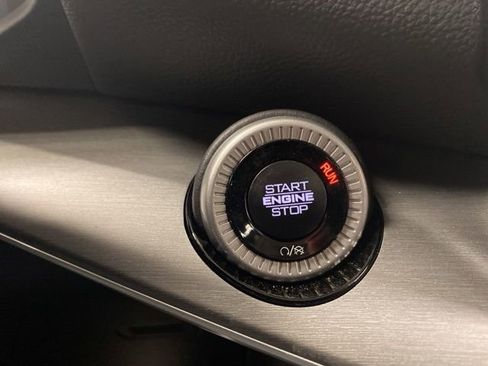 New 2026 Jeep Grand Wagoneer Limited w/ Premium Group II image 19