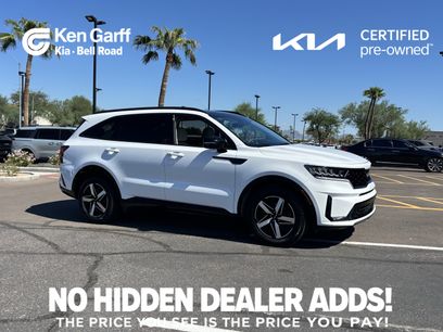 Used 2023 Kia Sorento S w/ Panoramic Sunroof Package