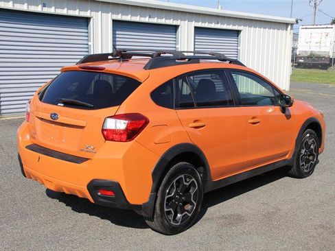 Used 2015 Subaru Crosstrek 2.0i Limited w/ Popular Package #2 AWD/4WD image 5