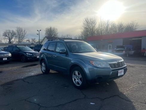 Used 2010 Subaru Forester 2.5X Premium image 4
