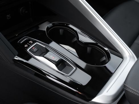 Certified 2025 Audi Q5 Premium Plus w/ Premium Plus image 18