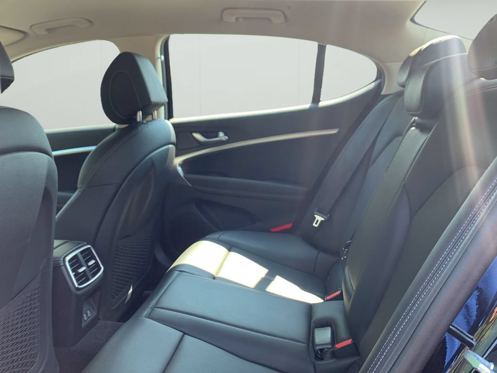 Certified 2026 Genesis G70 2.5T RWD image 16