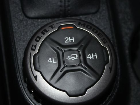 Used 2023 Ford Bronco 4-Door AWD/4WD image 39