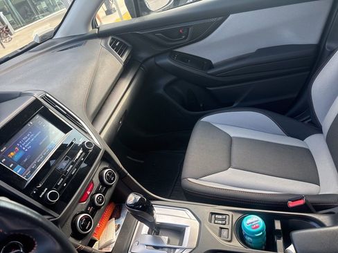 Used 2021 Subaru Crosstrek 2.0i Premium w/ Moonroof Package image 4