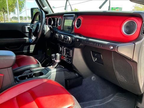 Used 2023 Jeep Wrangler Unlimited Rubicon 392 image 18