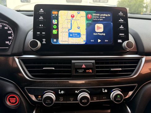 Used 2019 Honda Accord Sport image 16