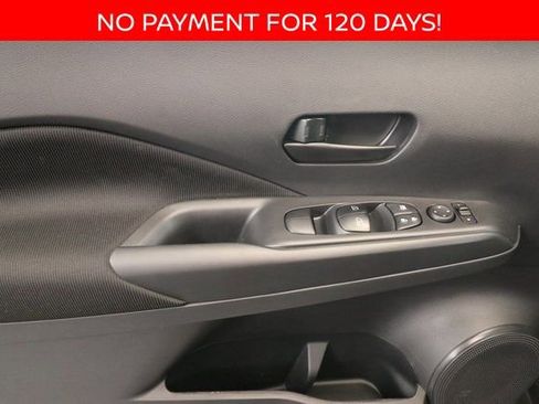 New 2025 Nissan Kicks Play S image 7