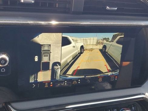 New 2026 GMC Sierra 1500 AT4 w/ AT4 Premium Package AWD/4WD image 23