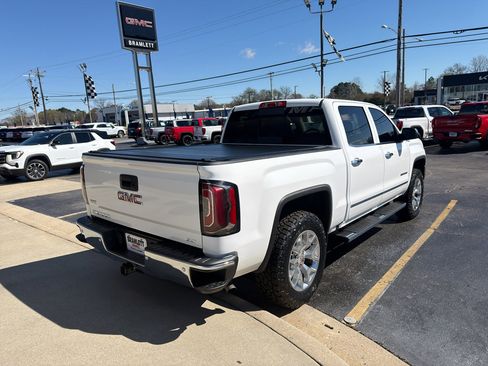 Used 2017 GMC Sierra 1500 SLT image 5
