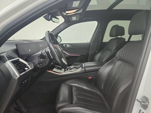 Used 2025 BMW X5 xDrive50e AWD/4WD image 20