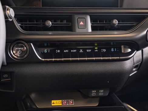 New 2026 Lexus UX 300h AWD image 22