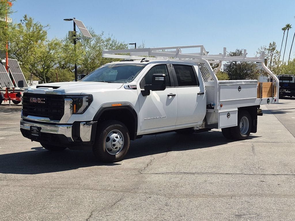 New 2026 GMC Sierra 3500 Pro w/ Convenience Package RWD image 9
