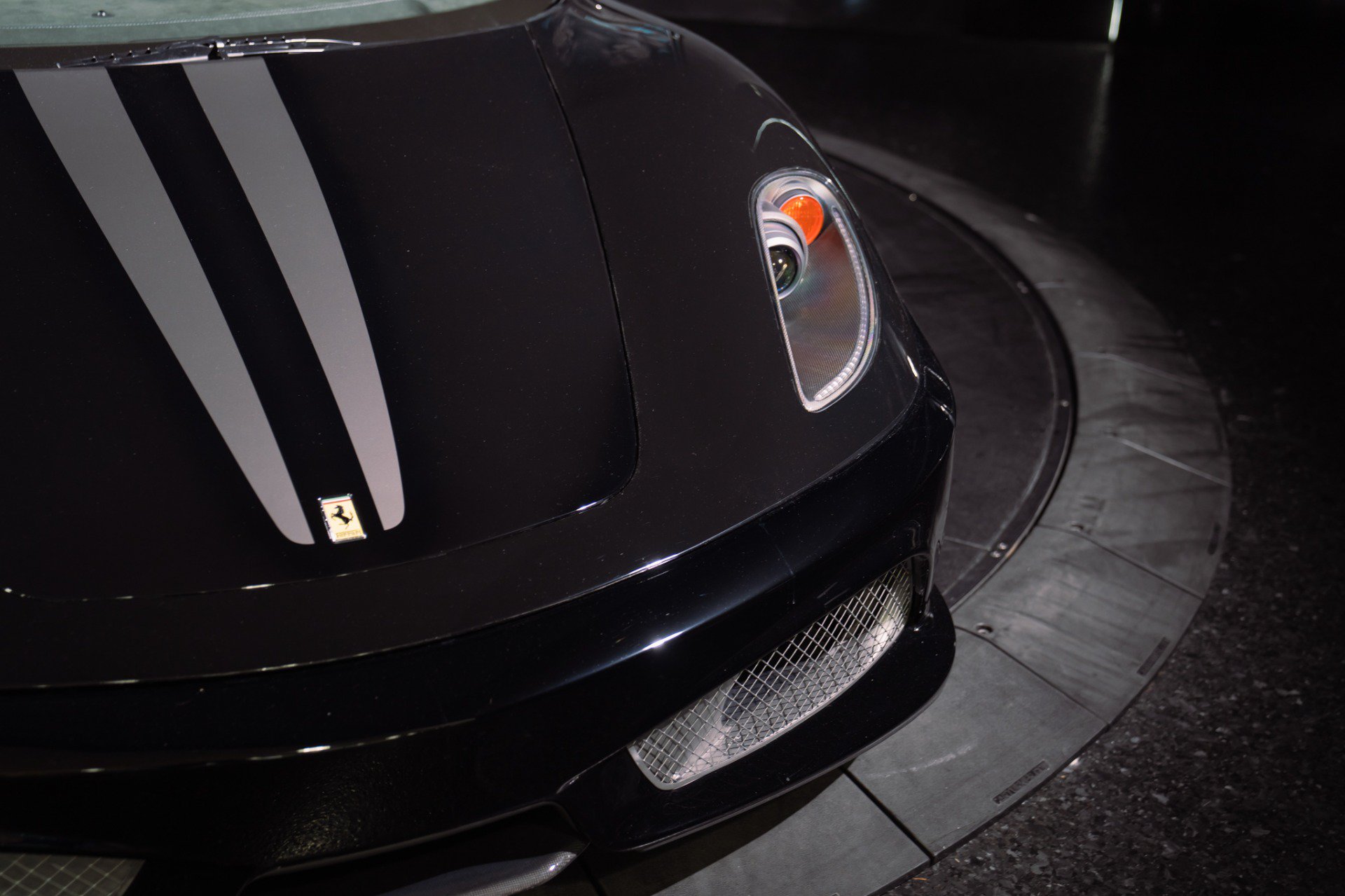 Used 2009 Ferrari F430 Scuderia RWD image 10