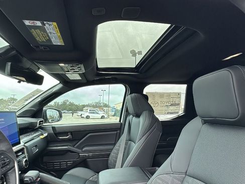 New 2026 Toyota Tacoma TRD Off-Road image 19