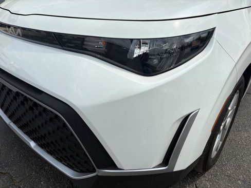 Used 2025 Kia Soul LX FWD image 12