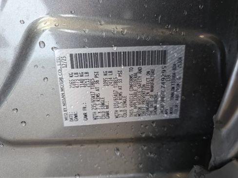 Used 2026 Nissan Rogue SV AWD/4WD image 33