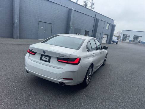 Used 2023 BMW 330i xDrive Sedan w/ Convenience Package image 5