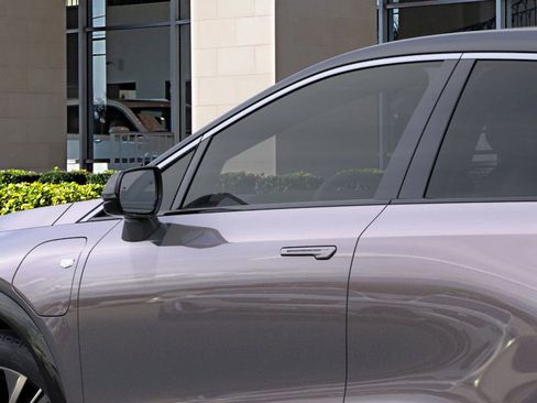 New 2026 Cadillac Optiq Luxury 2 image 12