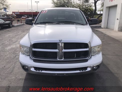 Used 2005 Dodge Ram 2500 Truck SLT w/ Quad Cab Big Horn Value Group image 2