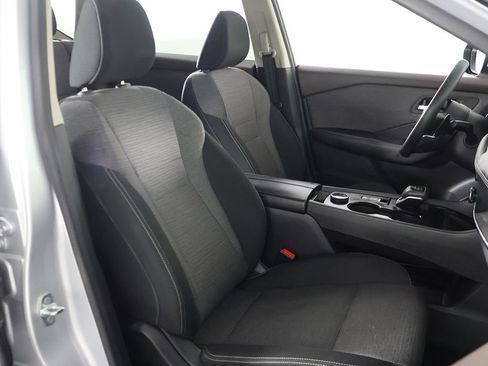 Used 2023 Nissan Rogue SV AWD/4WD image 25