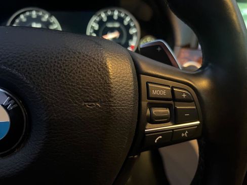 Used 2014 BMW 750Li xDrive image 24