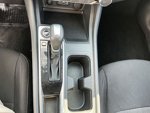 Certified 2025 Nissan Sentra SV FWD image 21