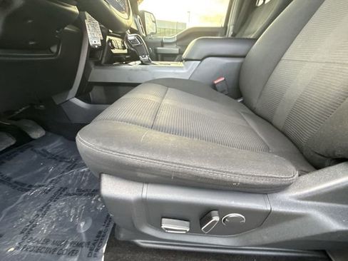 Used 2017 Ford F150 XLT w/ Equipment Group 302A Luxury image 12