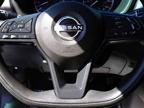 Used 2024 Nissan Sentra S FWD image 54