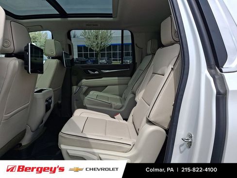 Certified 2022 GMC Yukon XL Denali w/ Max Trailering Package image 12