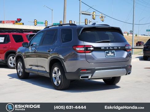 Certified 2026 Honda Pilot EX-L image 5