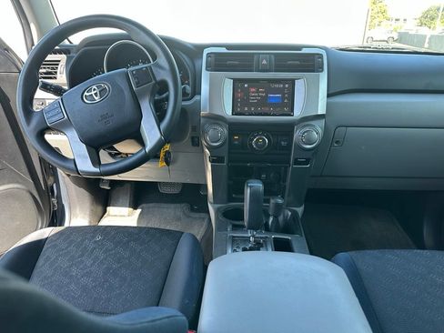 Used 2012 Toyota 4Runner Trail AWD/4WD image 12