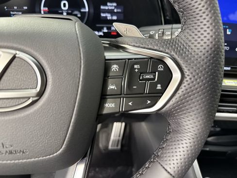 Used 2025 Lexus TX 500h AWD w/ Technology Package image 14
