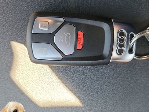 Used 2024 Audi SQ5 Premium Plus w/ Premium Plus Package image 28