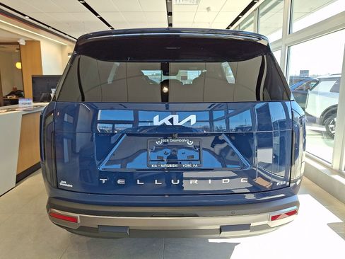 New 2027 Kia Telluride EX image 5