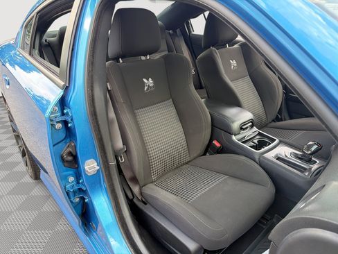 Used 2019 Dodge Charger Scat Pack w/ Dynamics Package RWD image 27
