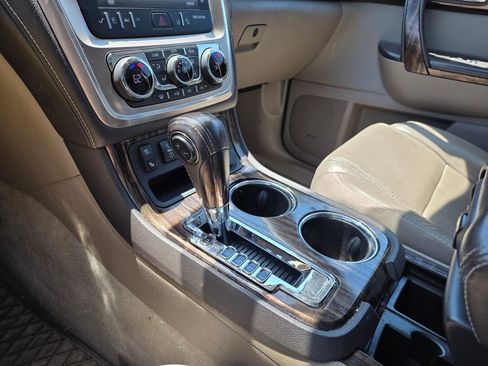 Used 2014 GMC Acadia Denali FWD image 20