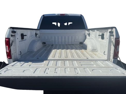 Used 2020 Ford F150 XLT w/ Equipment Group 302A Luxury image 18