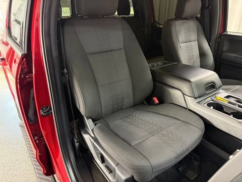 Used 2020 Ford F150 XLT w/ Equipment Group 302A Luxury AWD/4WD image 21