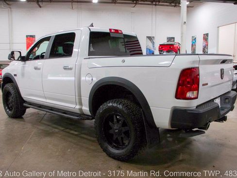 Used 2017 RAM 1500 Big Horn AWD/4WD image 4