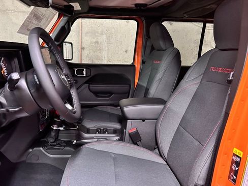 New 2025 Jeep Gladiator Rubicon w/ Safety Group image 2