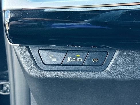 Used 2024 BMW X2 xDrive28i w/ Convenience Package image 11