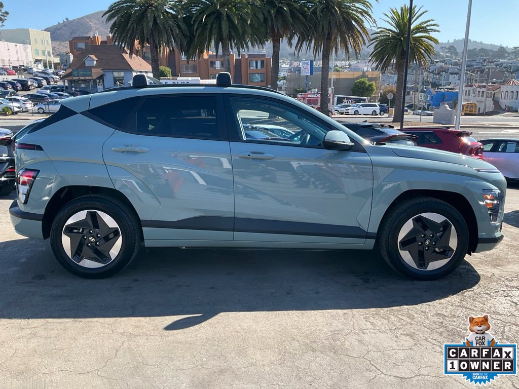 Used 2024 Hyundai Kona SEL FWD image 3