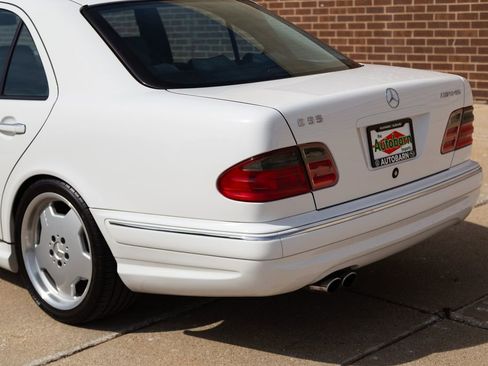 Used 2000 Mercedes-Benz E 55 AMG Sedan image 33
