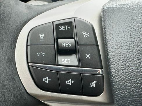 New 2026 Ford Explorer Active w/ Active Comfort Package image 13