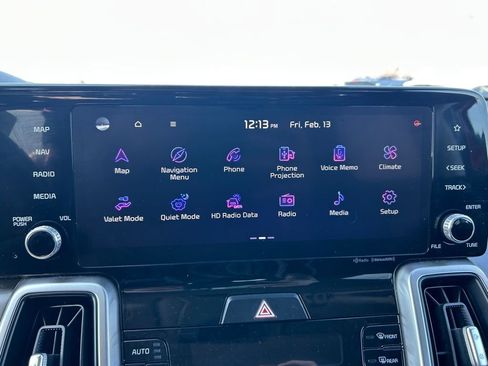 Certified 2022 Kia Sorento S image 12