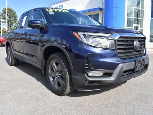 Certified 2023 Honda Ridgeline RTL image 3